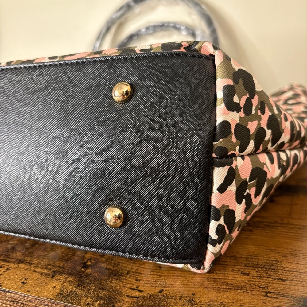 Trina Turk | Leopard Crossbody Tote, Pink Leopard NWT - Picture 12 of 15